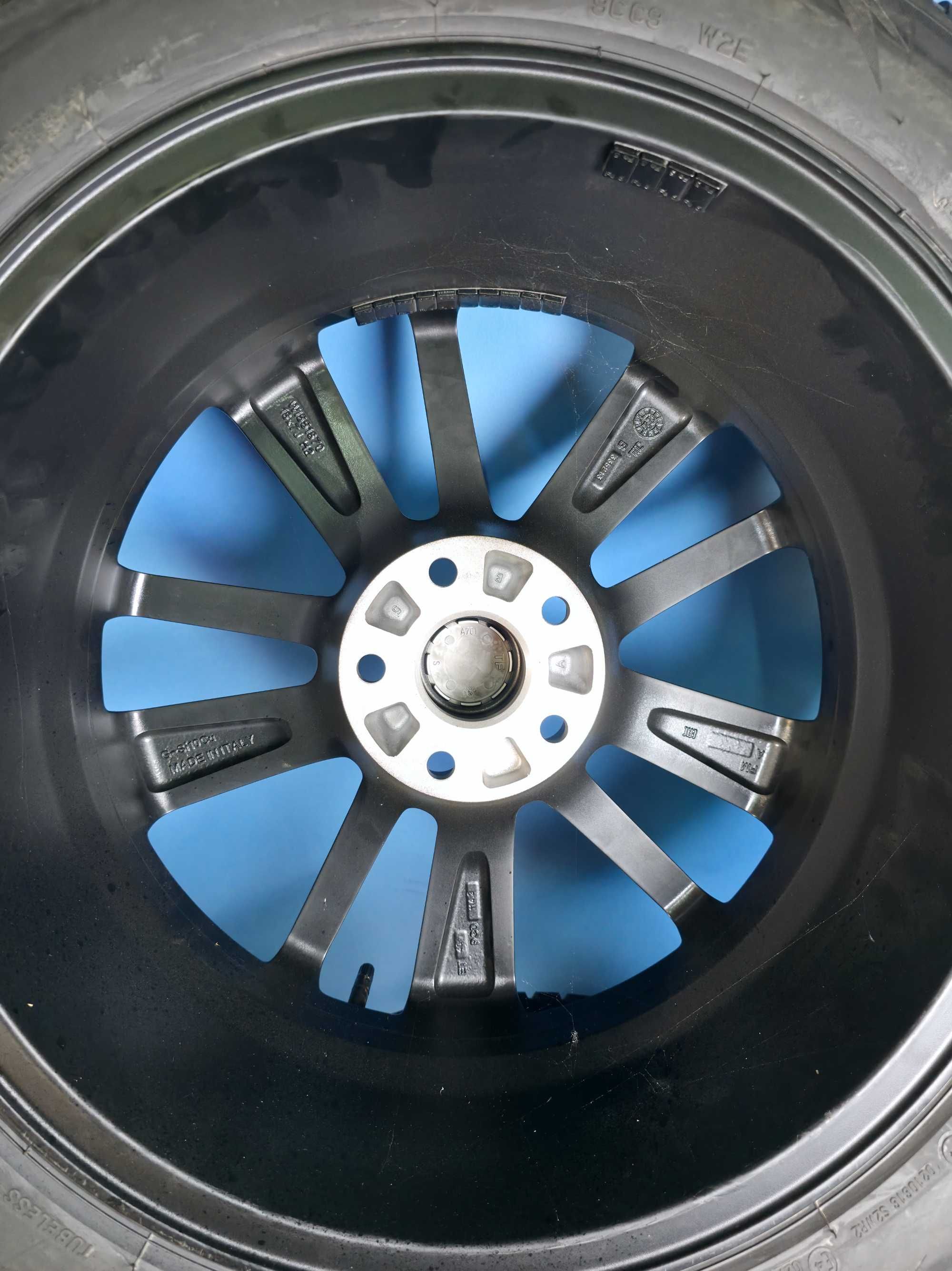 Roti Jante Aliaj 5x114.3 18'' 215/55/18 Bridgestone NOI Toyota Corolla