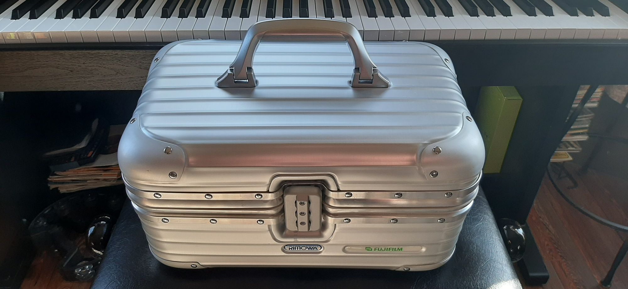 Geanta Rimowa originala make up