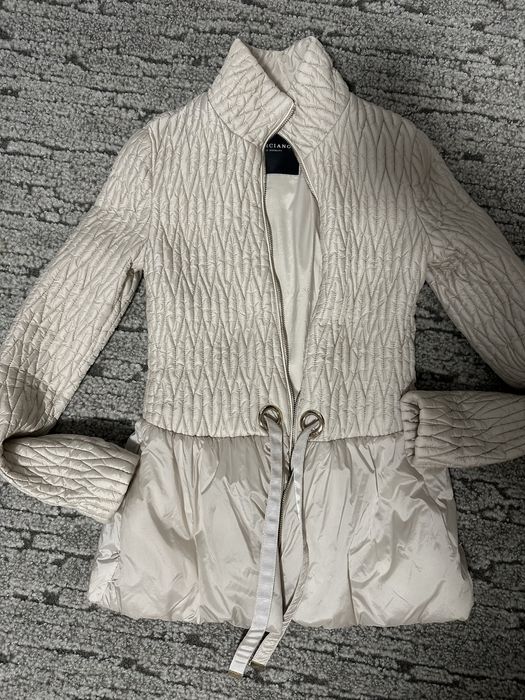 Яке на Marciano Guess 42