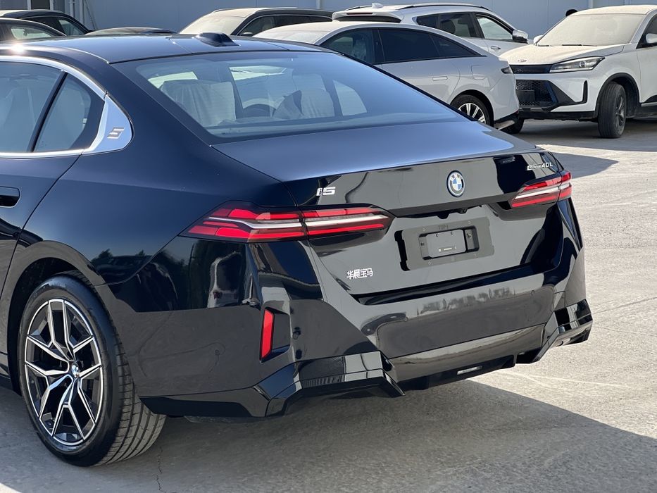 BMW i5 Edrive.40L. ELEKTRO.2025.