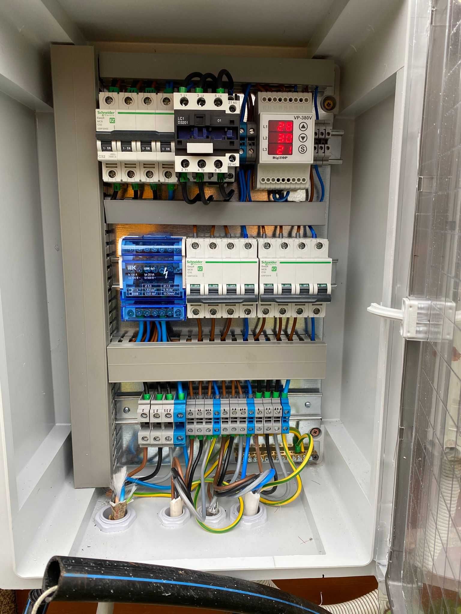 Electrician autorizat Bucuresti/Ilfov execut instalatii electrice,PRAM