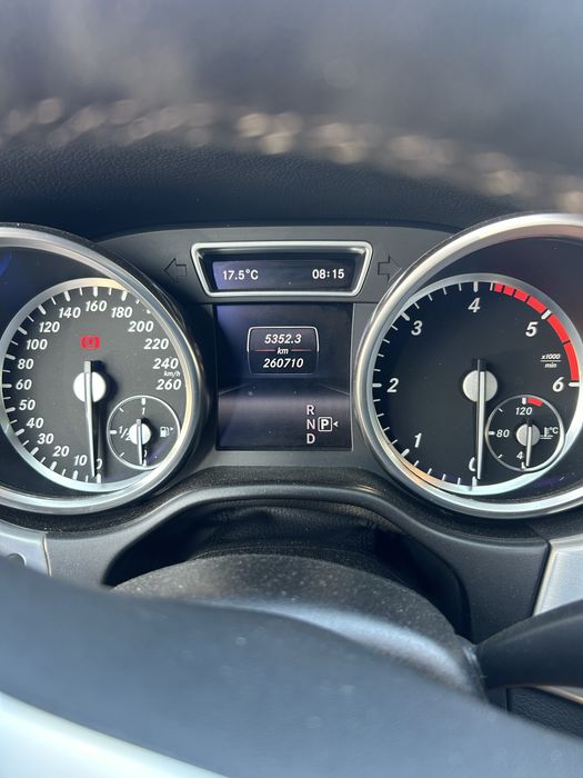 Vand mercedes gls anul 2014