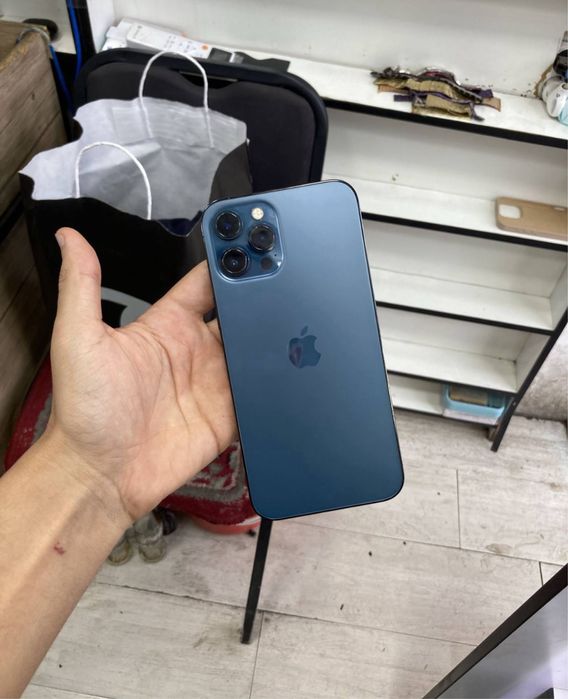 Iphone 12 pro max    Srochno