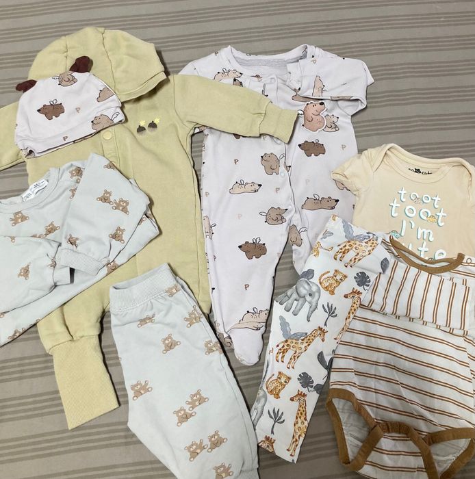 Лот бебешки дрехи