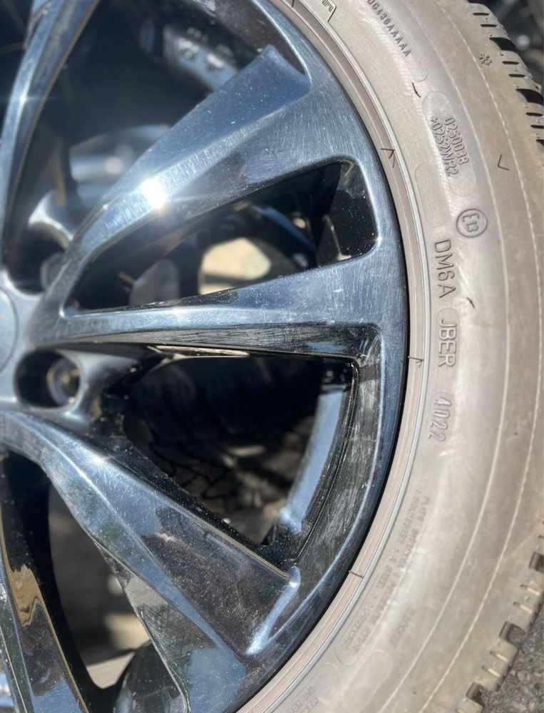 Зимни гуми Dunlop 215/50 R17