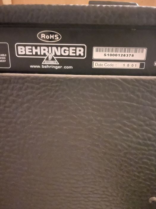 Усилвател за китара Behringer Ultratone KT108