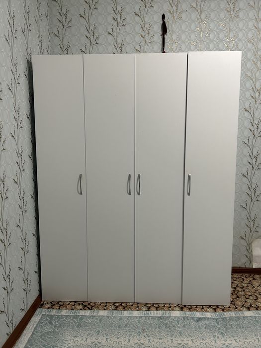 Шкаф 4 есікті,новый