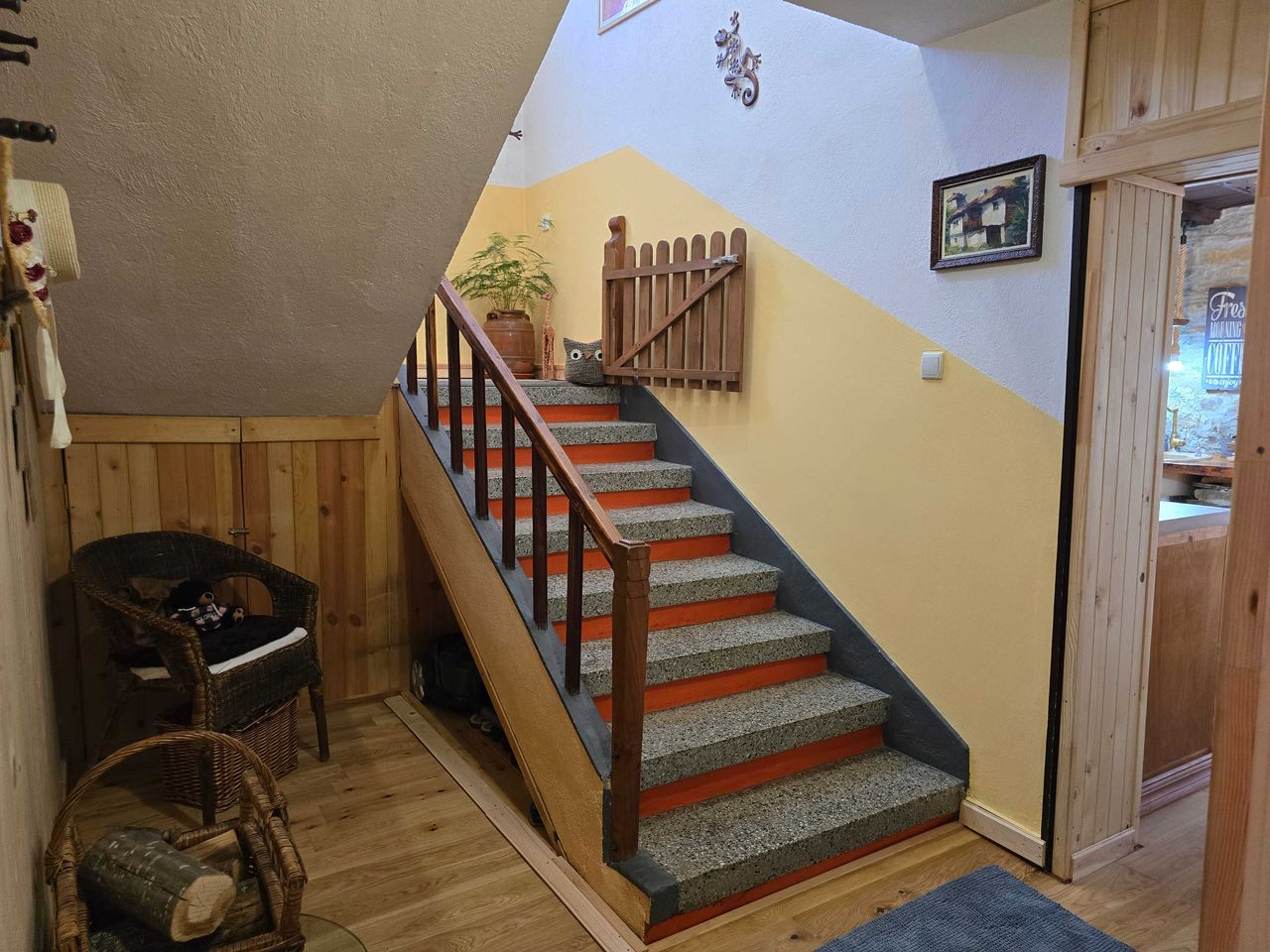 Продава се Къща в с. Янтра, Област Габрово - 186 кв.м за 968 €/кв.м - Снимка #21
