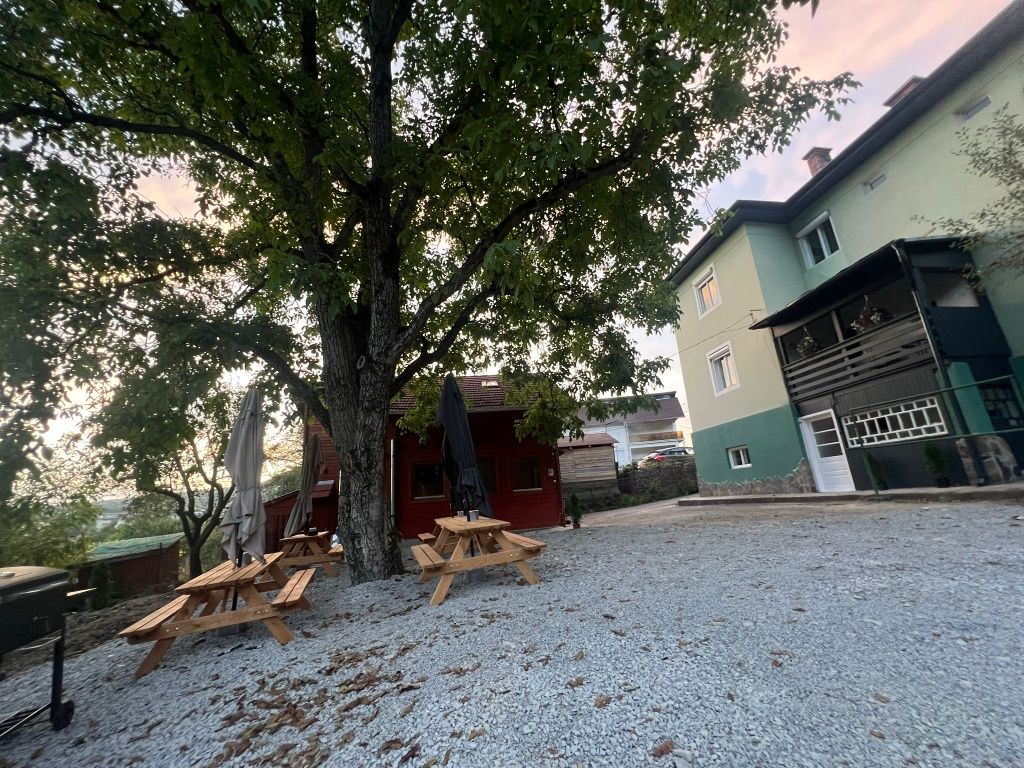 Vând pensiune casă de vacanța