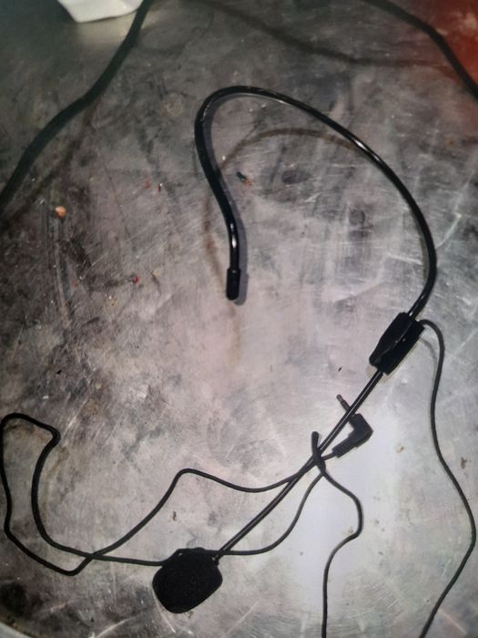 Microfon  pentru cap mâini libere