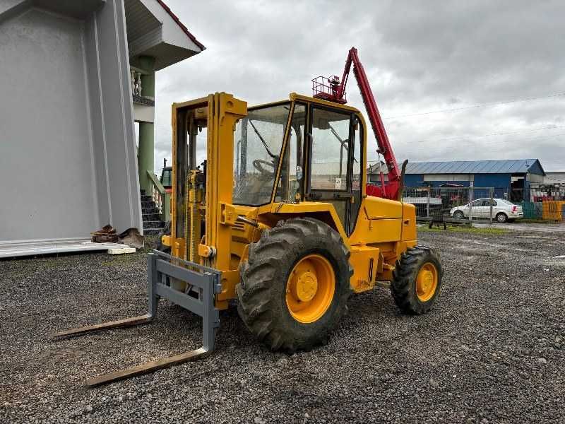 Stivuitor pentru teren accidentat 4x4 JCB SLP 926