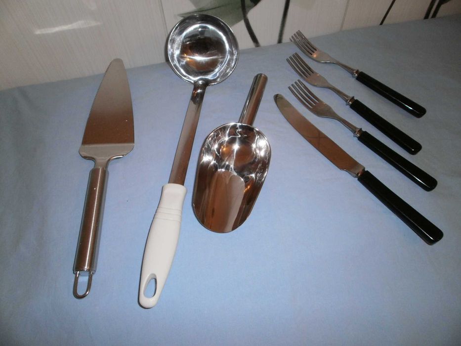 Прибори за хранене