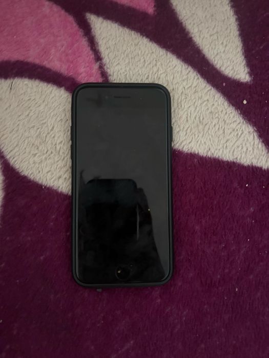 vand iphone 8 impecabil 64GB