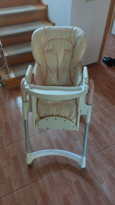 Scaun masa bebeluși