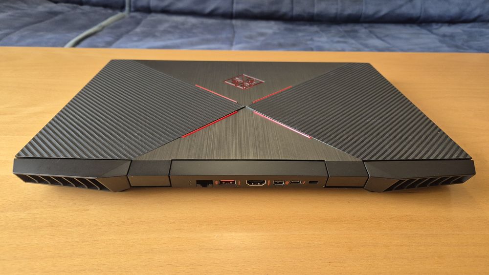 Gaming laptop HP OMEN 15-dc1044na