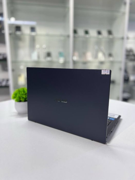 Asus Expertbook i3-11