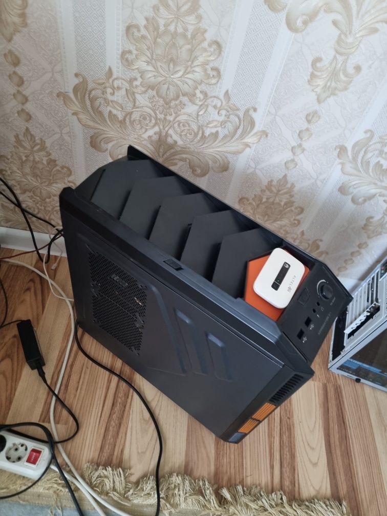 Gtx 1650 super i5 4590 игровой компьютер с монитором 22 дюйма