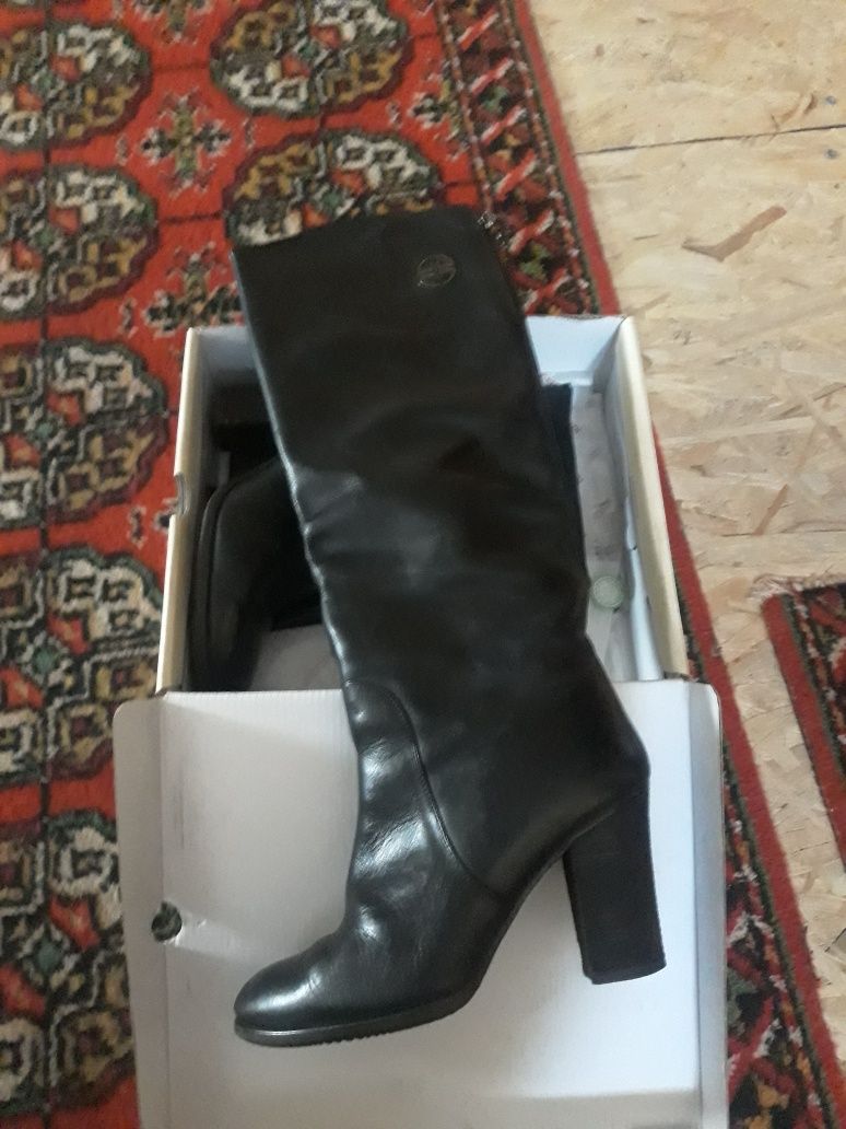 Продам сапоги зимние