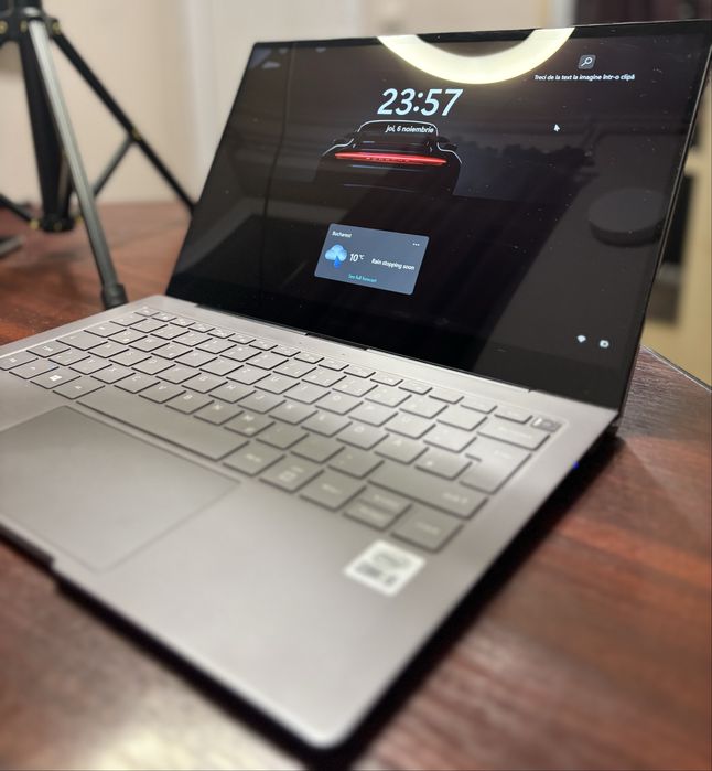 Laptop Samsung galaxy book S office, foarte slim si usor