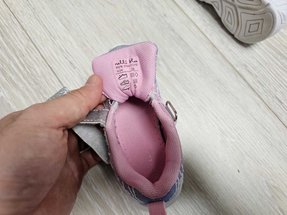 Sneakerși Nelli Blu MIX Marime 26 cu luminite fete