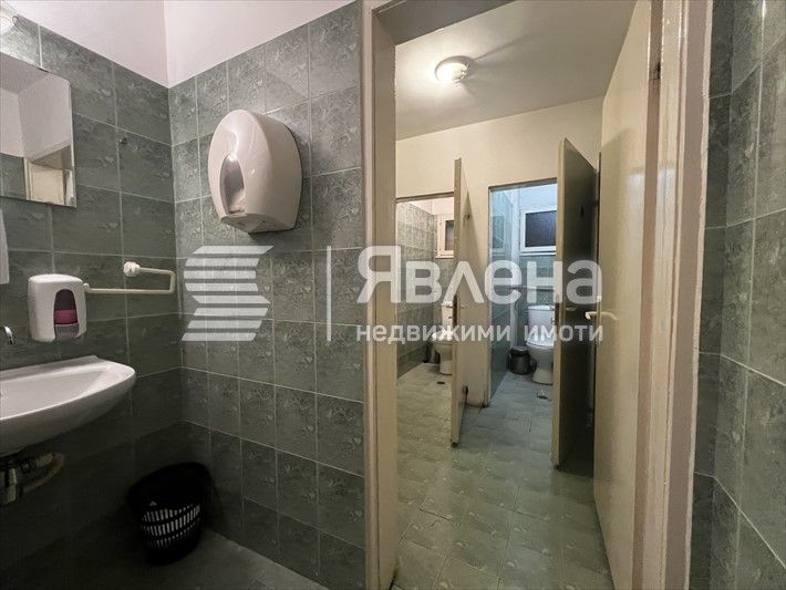 Дава се под наем Офис в София, Център - 157 кв.м за 1256 € - Снимка #10
