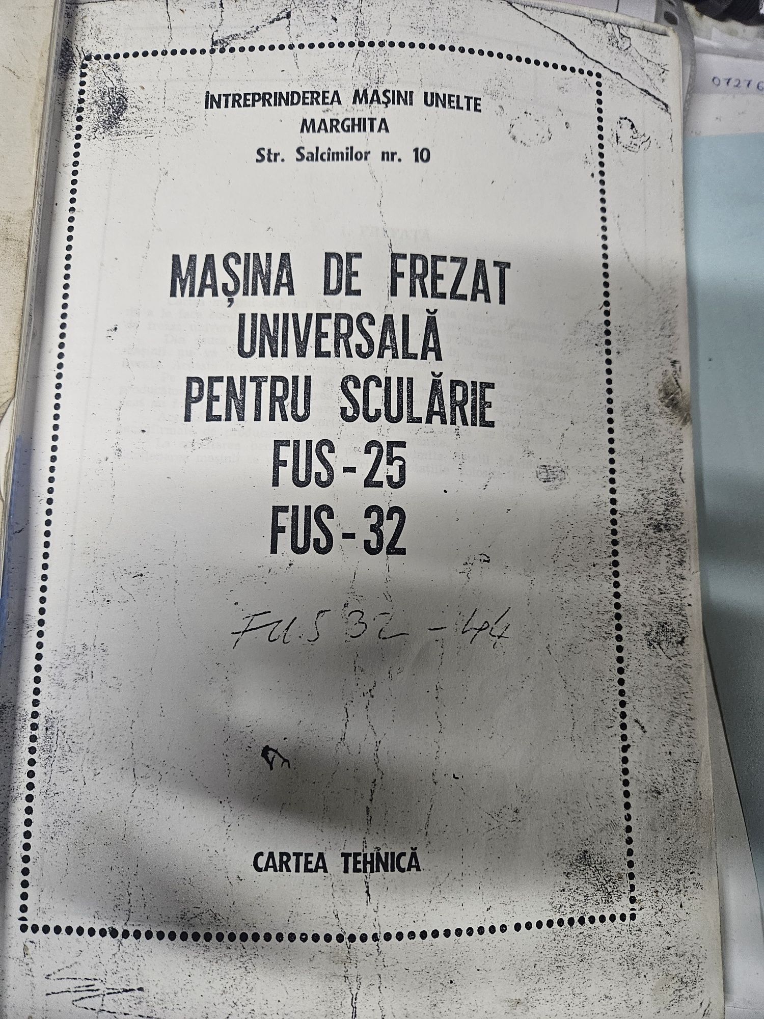 Cartea mașini FUS 22,FUS 25-32, IFU 12/200;mașina de găurit/rectificat