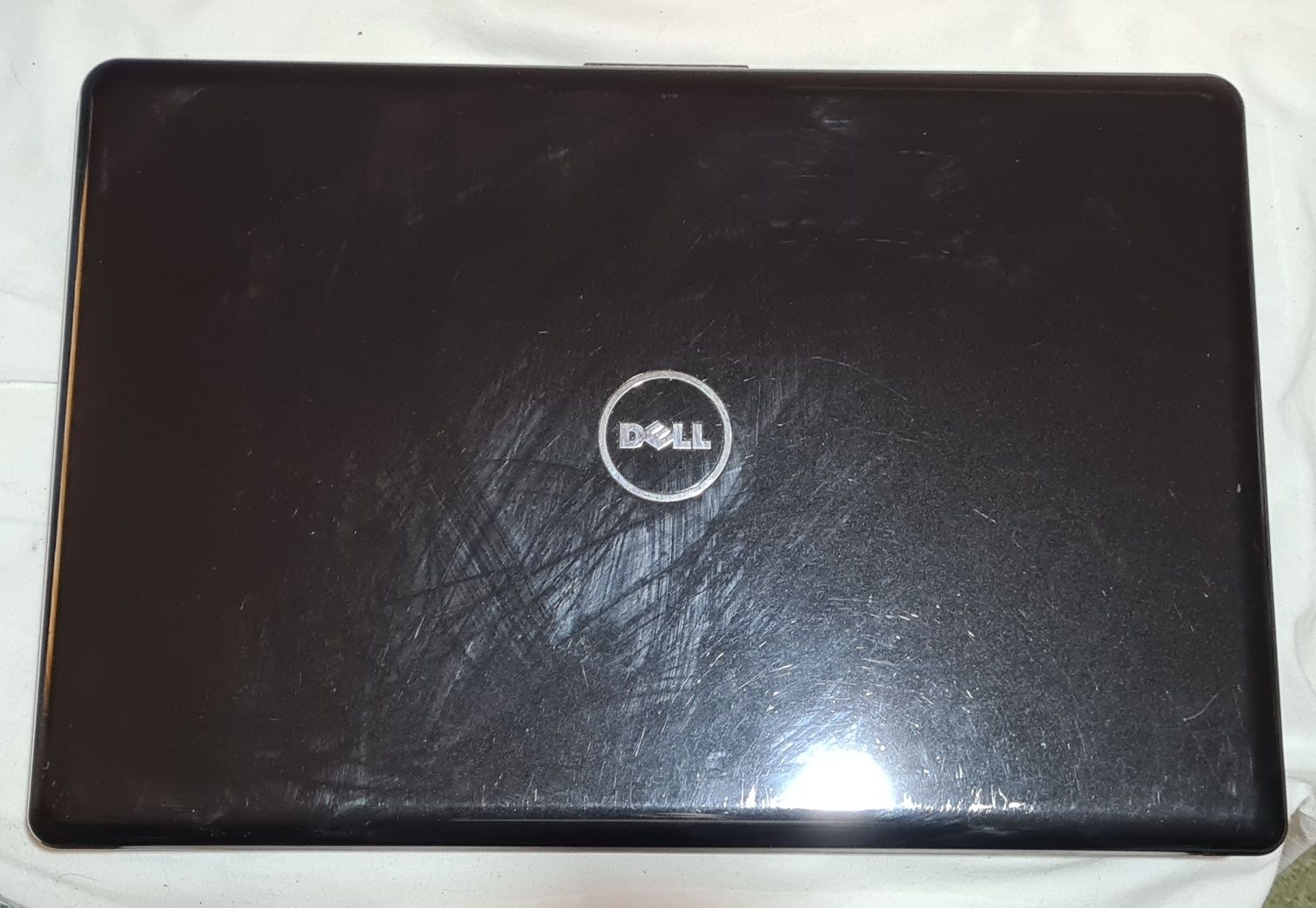 Лаптоп Dell Inspiron 1750 17,3 инчов