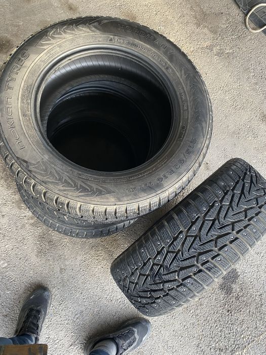Зимние шины шипованные Nokian Nordman 7 99T комплект
