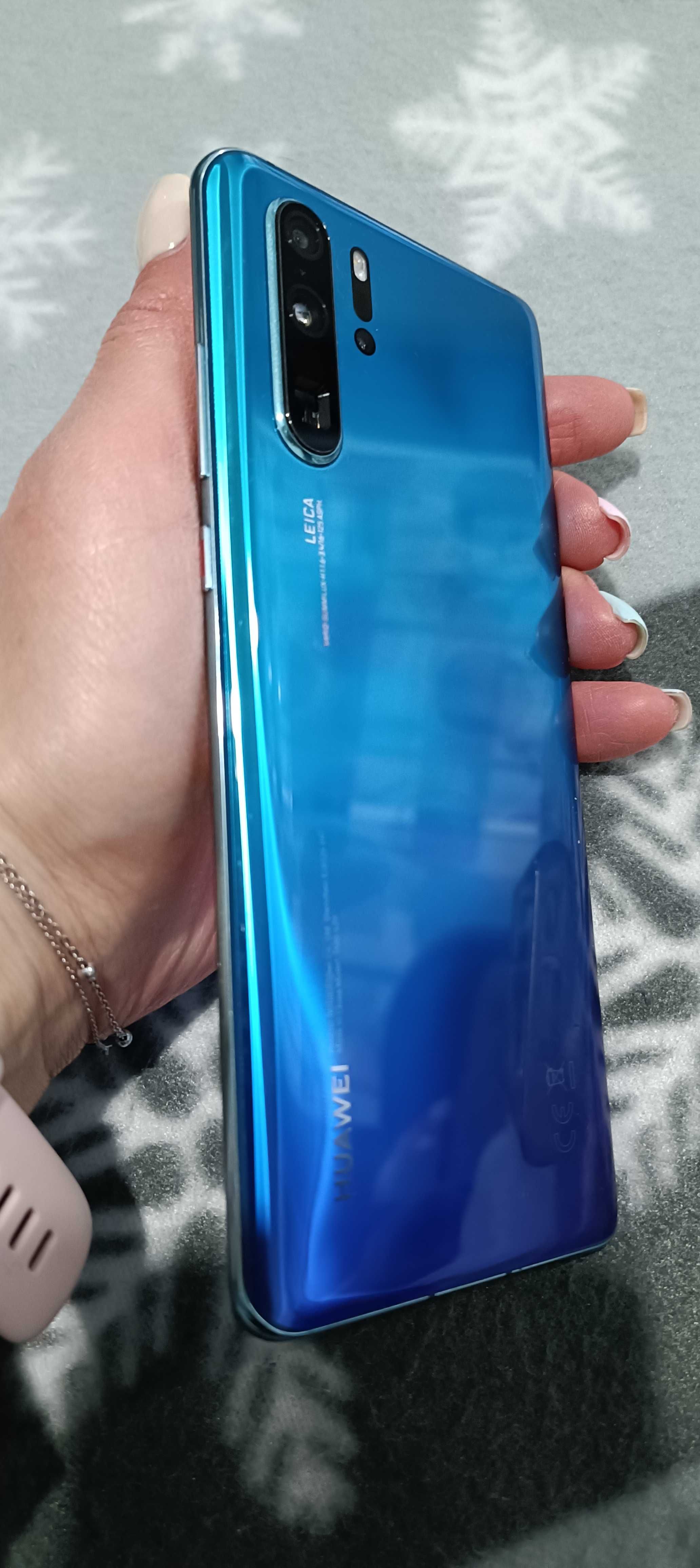 Huawei P30 Pro Aurora 128 GB/6 GB RAM. Impecabil