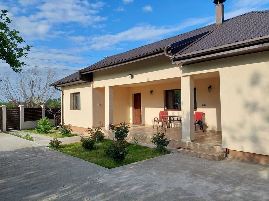 Casă de vânzare, sat Zorești ,comuna Vernești, jud. Buzău