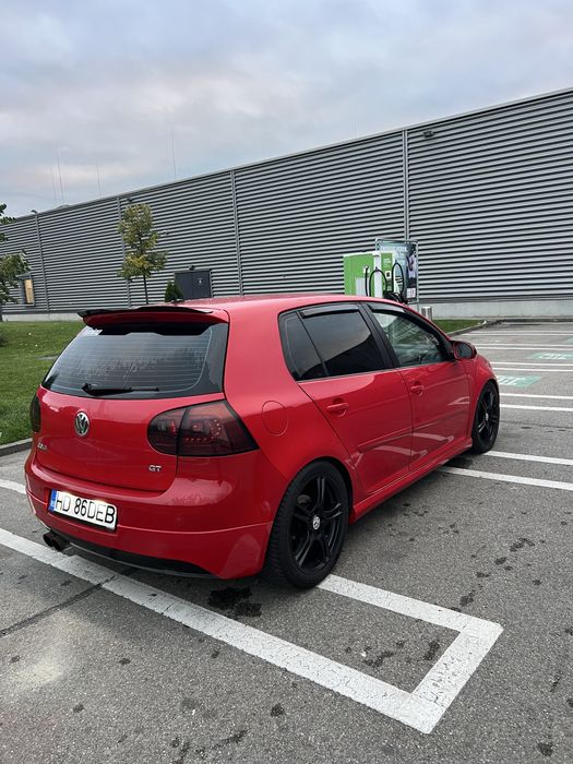 Vand Golf 5 GT de fabrica suspensii sport 210Cp dublu climatronic