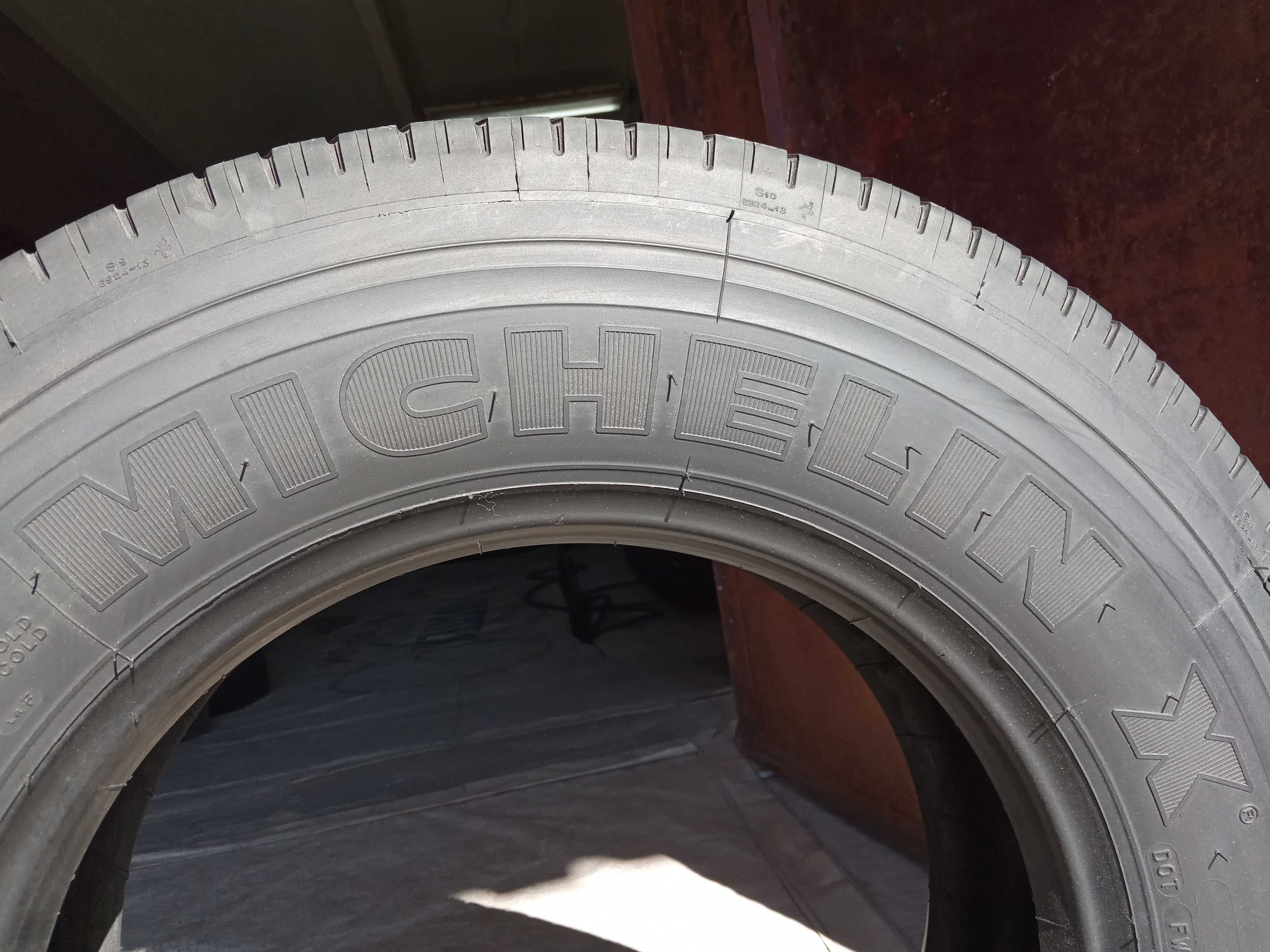 1 НОВА гума 215/75R17.5 Michelin XZE1  126/124M Germany 240лв. С ДДС