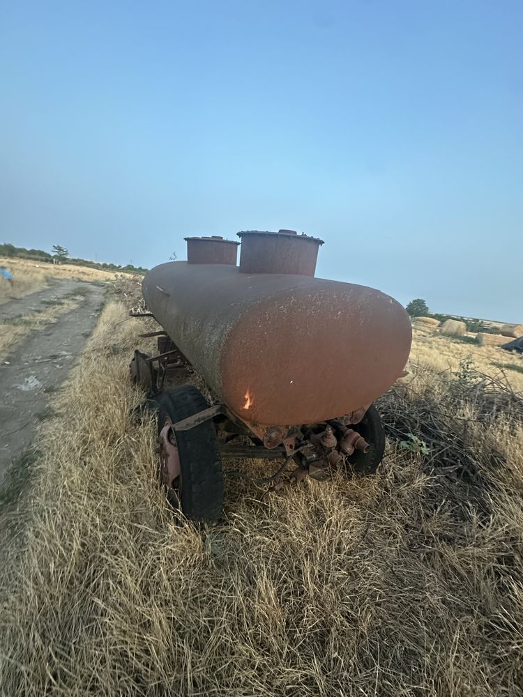 Vand cisterna  3800 litri