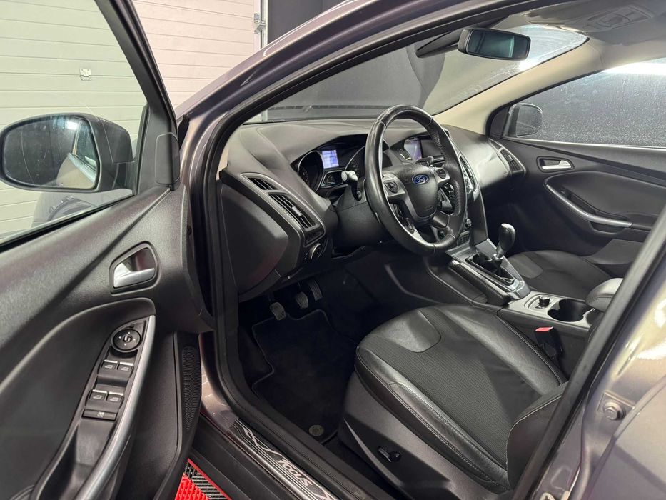 Ford Focus 1.6 EcoBoost Titanium 144000KM