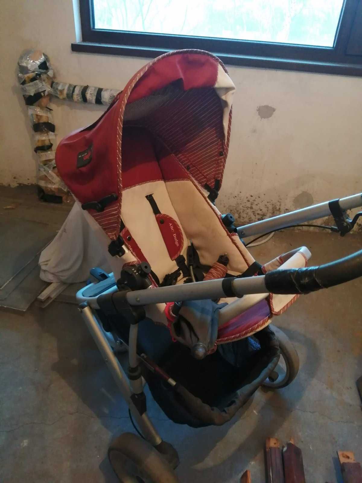 Продавам детска количка Maxi cosi