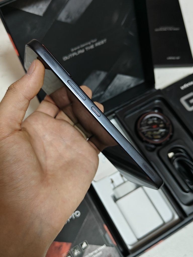 Infinix GT 30 Pro Black Sotlad