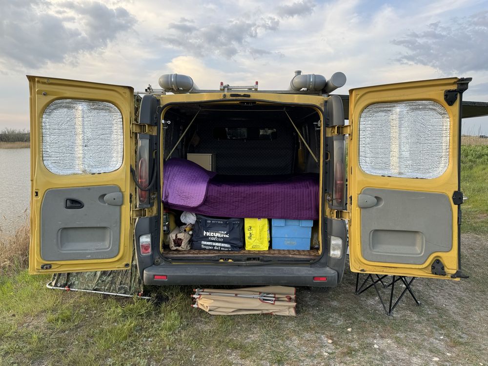 Autorulota , Renault Trafic.