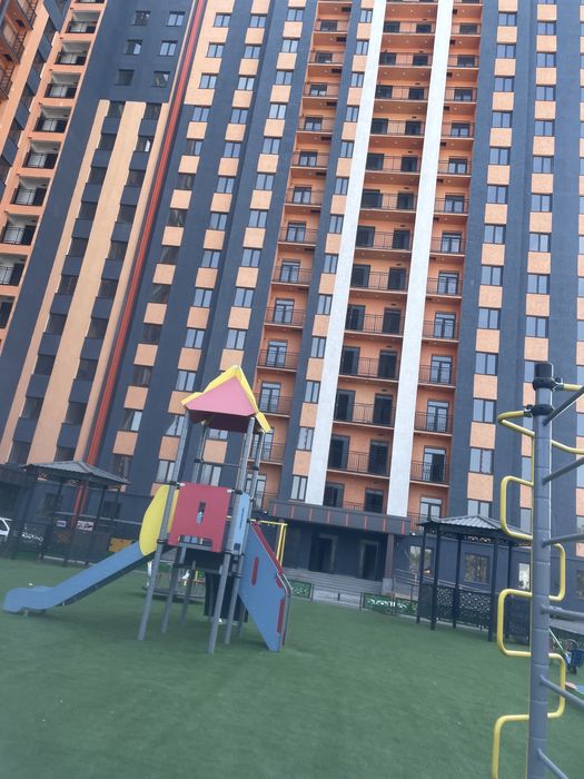 2 хона 11 этаж 16 этажли уй бобир махалла сотилади