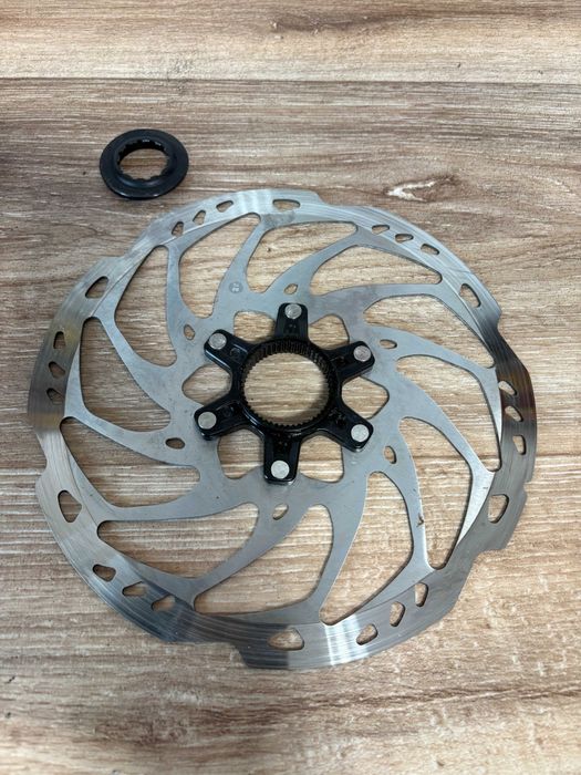 Дискове Ротори Shimano SM-RT70 180 и 203 мм center lock