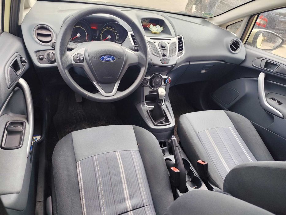 Ford Fiesta 1.2 - 60к.с - 20009г. на части