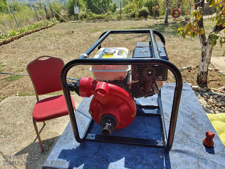 Бензинова помпа за вода