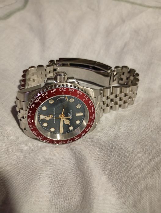 Vînd ceas automat P