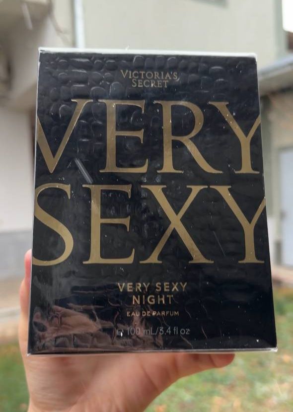Victoria secret very Sexy night