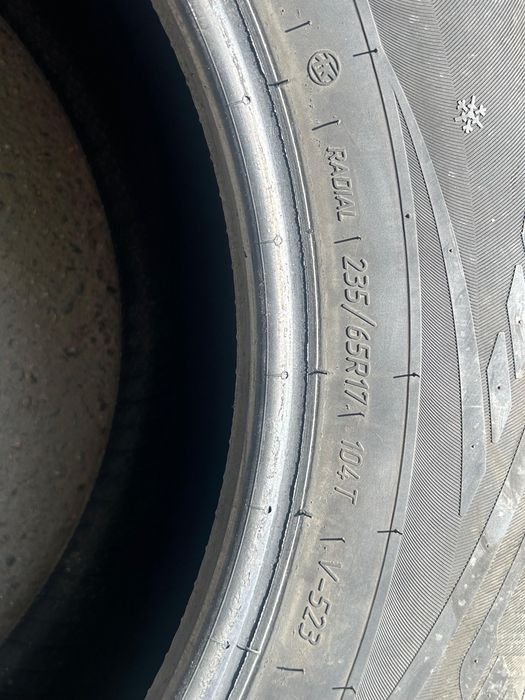 Зимние шины R 17. 235\65