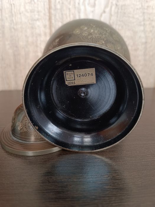 Ваза производство Индия