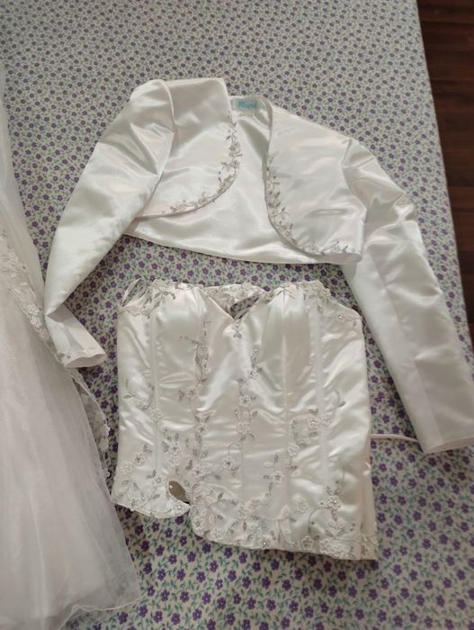Vând rochie de mireasa mărimea S/34-36