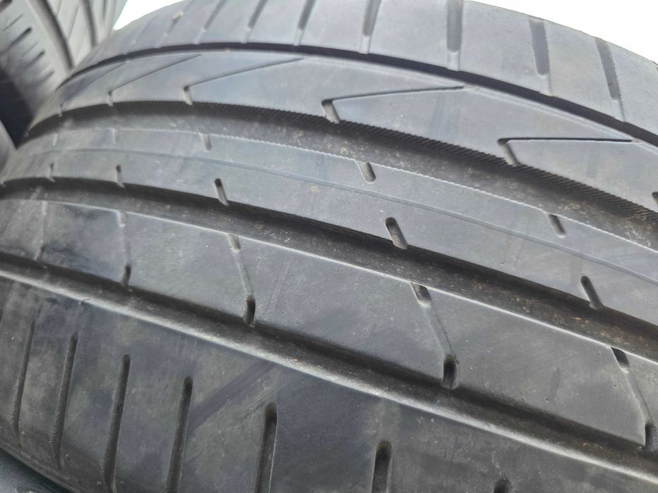 2бр Летни гуми 225 45 17 - Hankook
