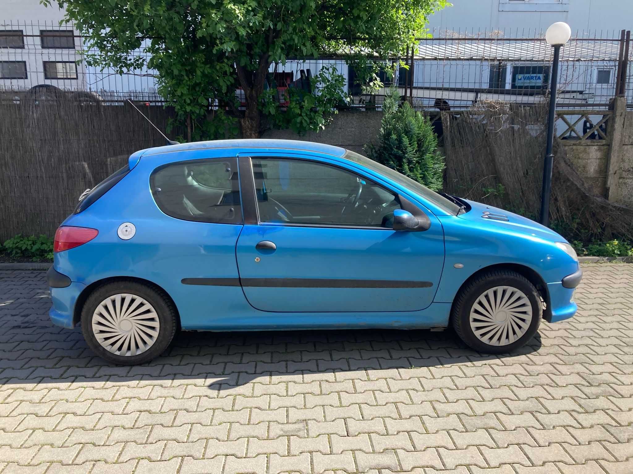 Peugeot 206 benzina 1.6 109 CP, an 2002