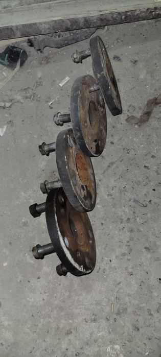 Переходник 4х100/5х112 универсальный