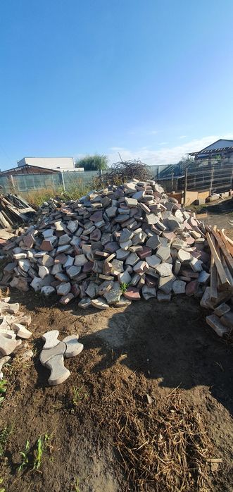 Vand  pavaj aprox 100 mp